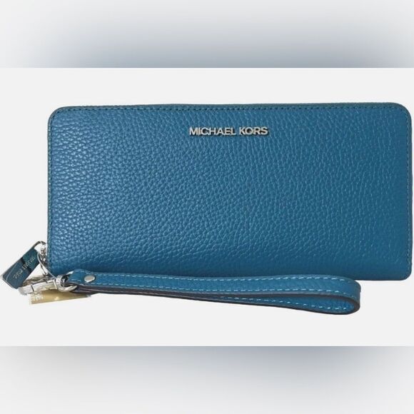 Michael Kors Jet Set Teal Leather 
Wallet/wristlet Clutch; NWOT - Picture 1 of 10